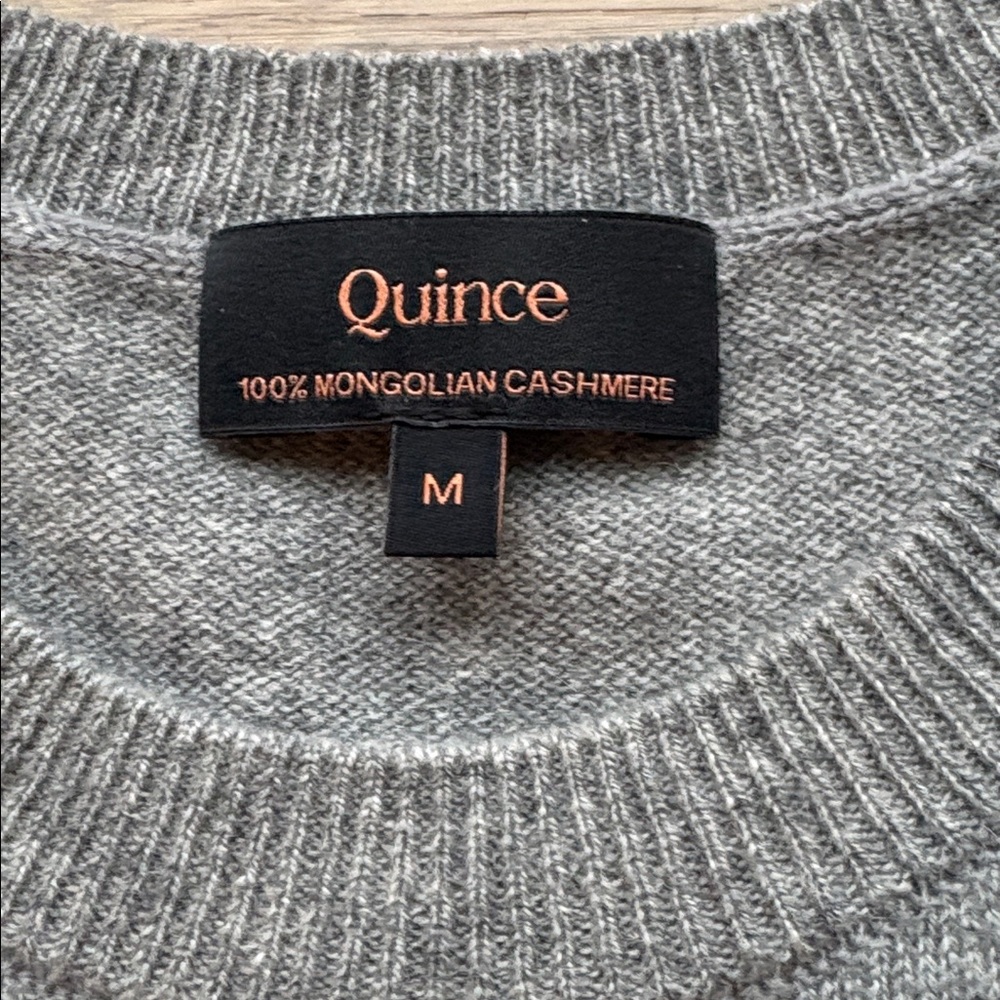 Quince Magnolian Cashmere tee - Picture 5 of 6